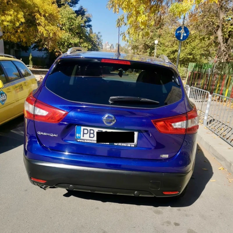 Nissan Qashqai 1.2 Panorama!90000km!Перфектен!, снимка 3 - Автомобили и джипове - 52372588