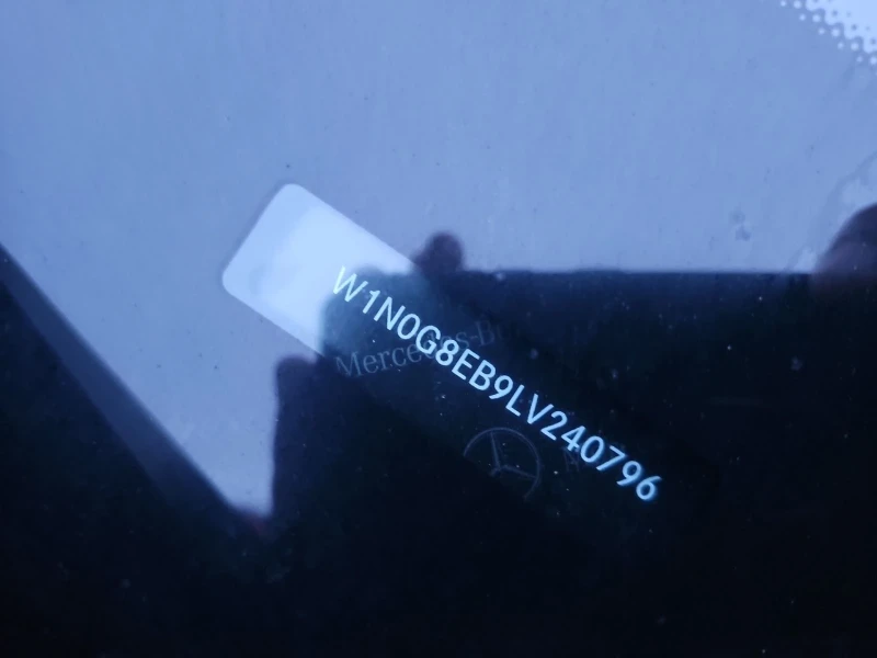 Mercedes-Benz GLC 300 AMG-line* 4Matic* Digital* Подгрев* Пано, снимка 16 - Автомобили и джипове - 53024577