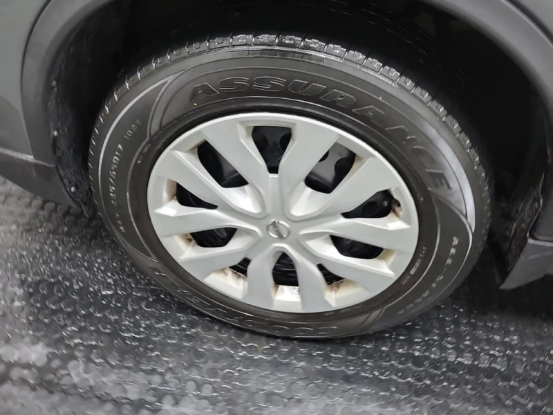 Nissan Rogue * S * CARFAX * ЦЕНА ДО БГ, снимка 8 - Автомобили и джипове - 53155121