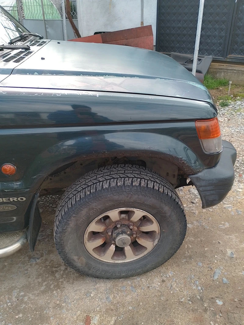 Mitsubishi Pajero, снимка 4 - Автомобили и джипове - 53443665