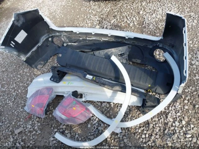 BMW X5 Xdrive35D* Keyless* HUD* Камера* Подгреви* 4 зони*, снимка 15 - Автомобили и джипове - 52637893