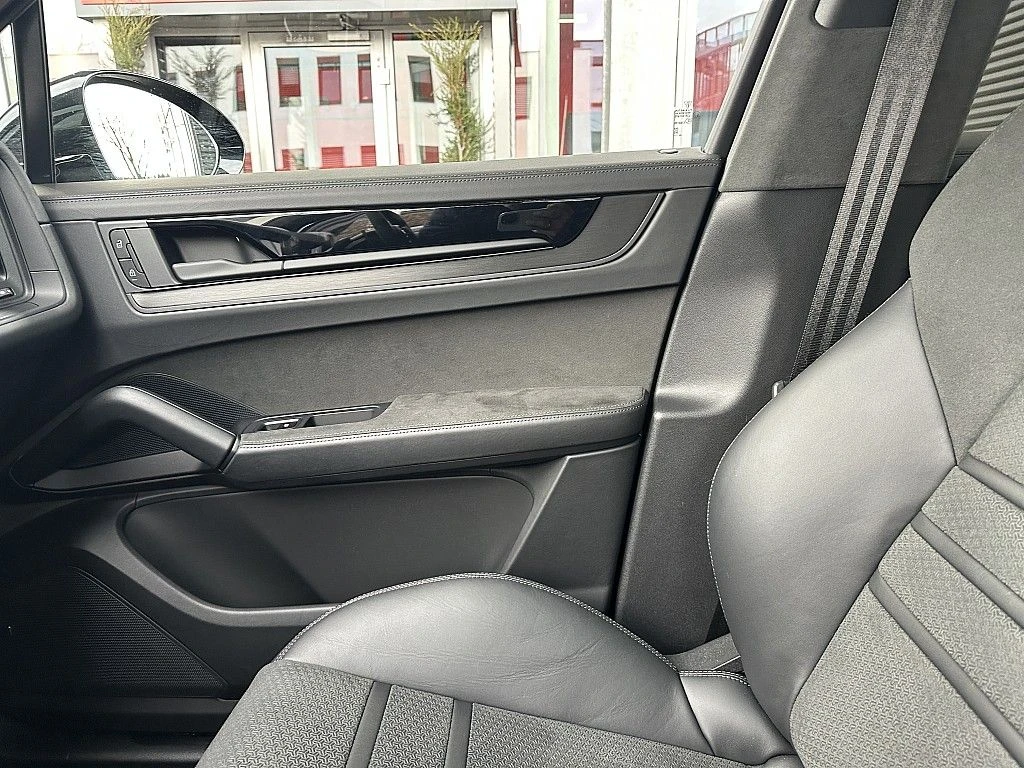 Porsche Cayenne GTS COUPE/FACELIFT/SPORT CHRONO/BOSE/HEAD UP/21 - изображение 10
