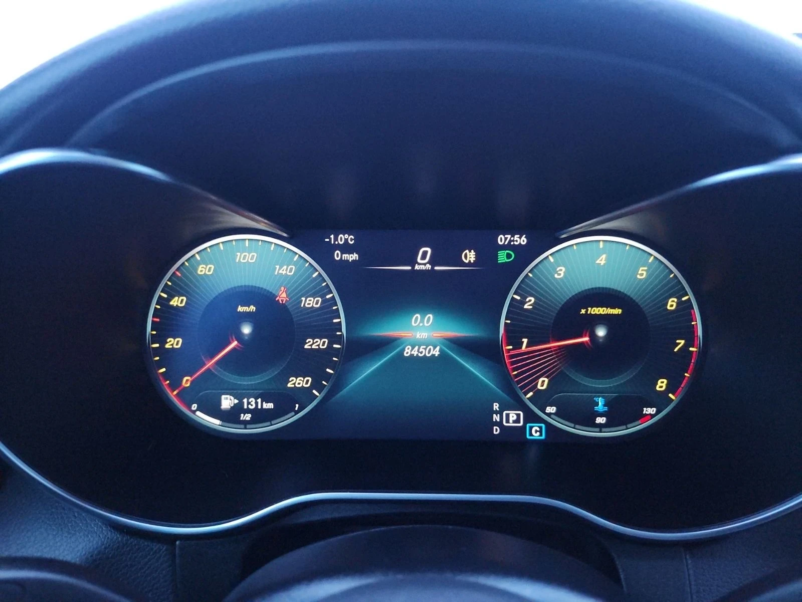 Mercedes-Benz GLC 300 AMG-line* 4Matic* Digital* Подгрев* Пано - изображение 7