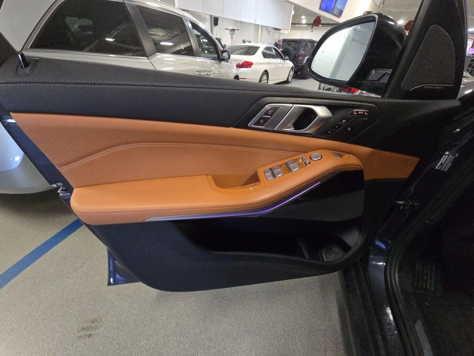 BMW X7 xDrive40i | Mobile.bg � ����������� 8