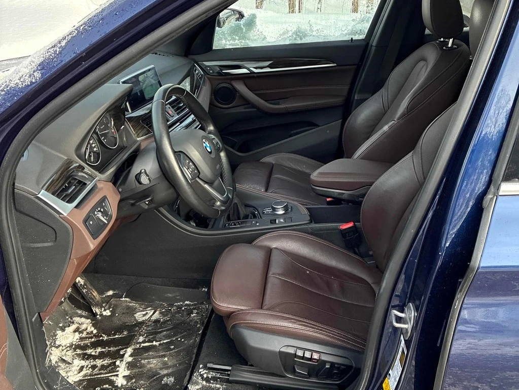 BMW X1 * xDrive28i * Head-up * �������� * Pano * Carfax | Mobile.bg � ����������� 12