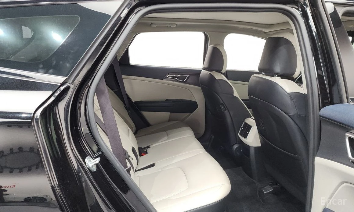 Kia Sportage, снимка 12 - Автомобили и джипове - 54603952