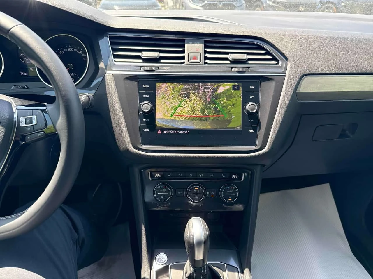 VW Tiguan * 4MOTION * АВТОКРЕДИТ БЕЗ ПЪРВОНАЧАЛНА ВНОСКА* , снимка 9 - Автомобили и джипове - 54842224