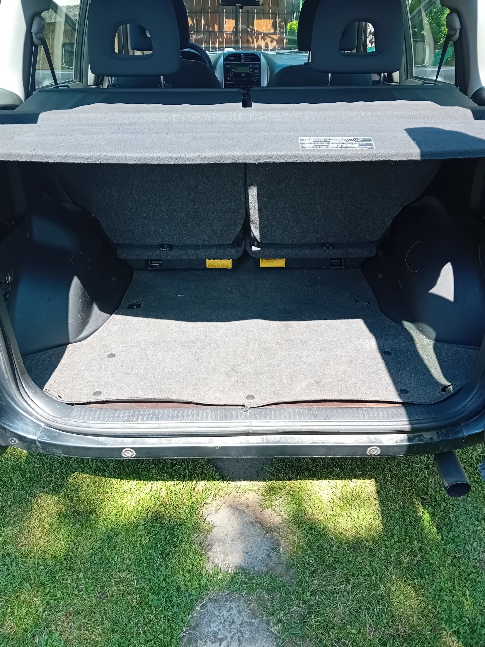Toyota Rav4 D4D, снимка 12 - Автомобили и джипове - 55079115