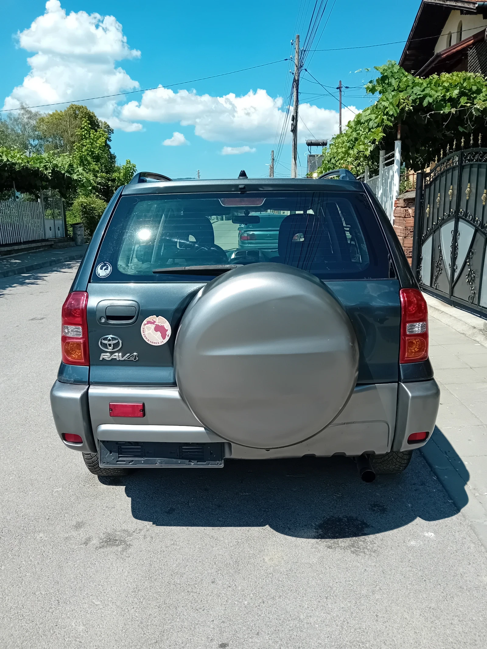 Toyota Rav4 D4D, снимка 8 - Автомобили и джипове - 55079115
