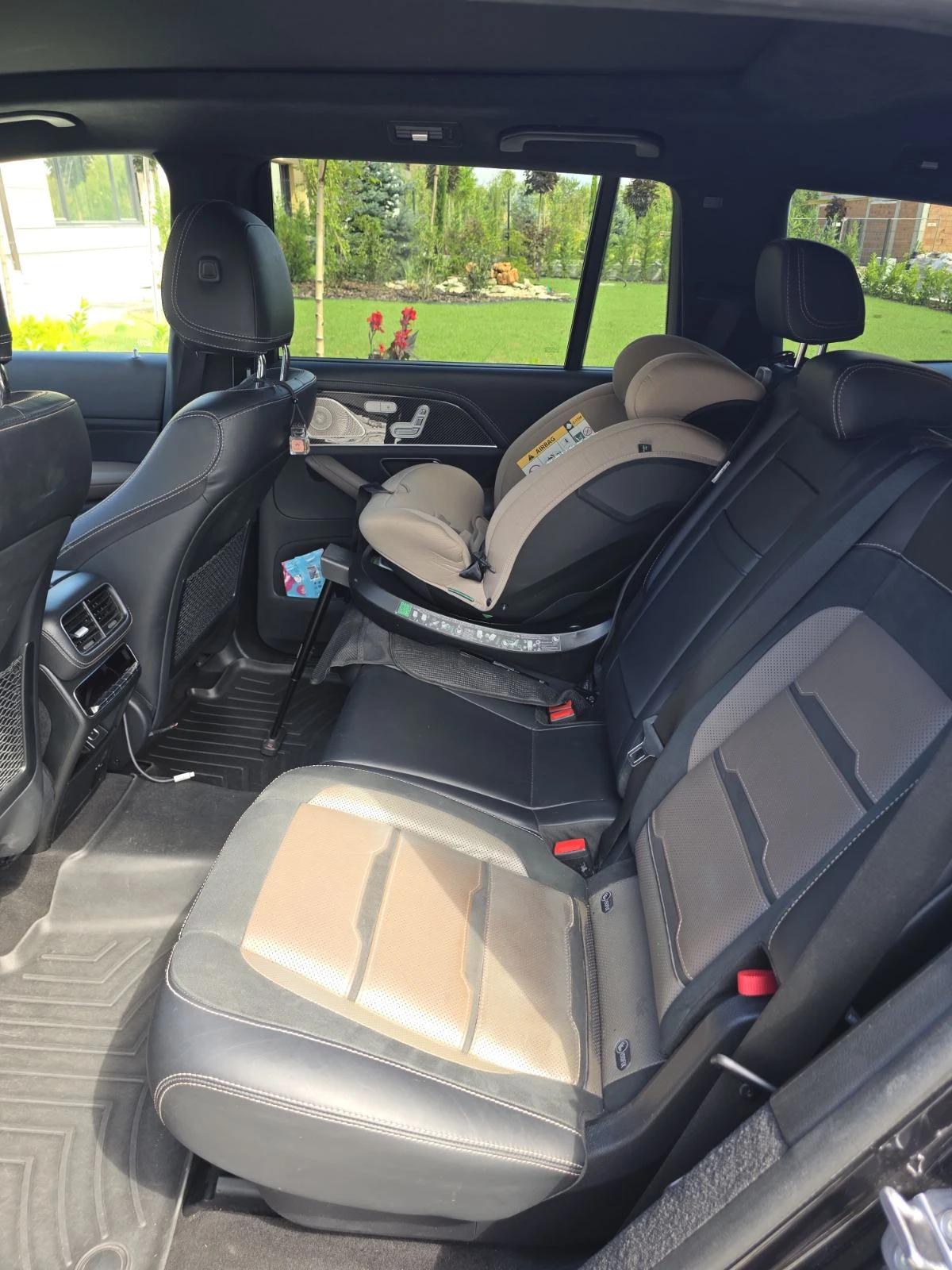 Mercedes-Benz GLS 63 AMG Електричество, снимка 11 - Автомобили и джипове - 55617803