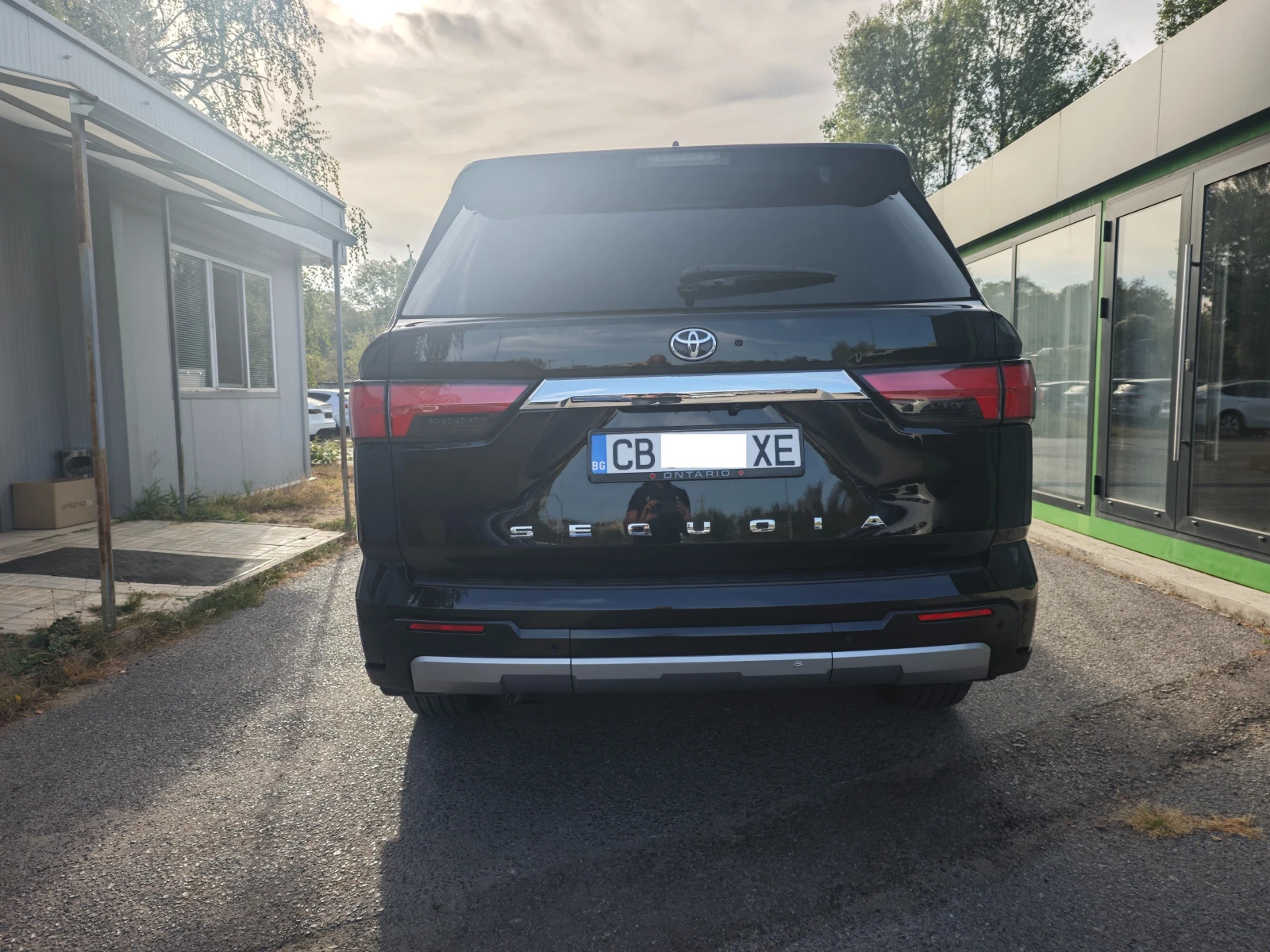 Toyota Sequoia Limited i-FORCE MAX Full Hybrid 4WD 23000km | Mobile.bg � ����������� 8