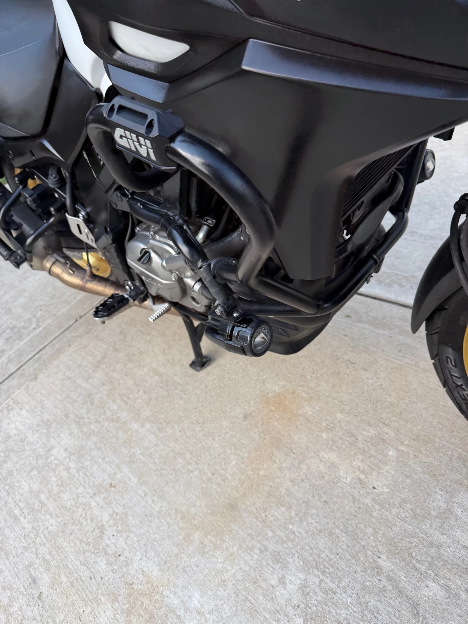 Suzuki V-strom 2022 650 , снимка 16 - Мотоциклети и мототехника - 55063112