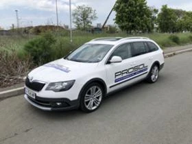 Skoda Superb 2.0 TDI, снимка 11