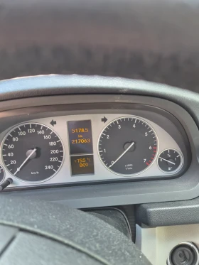 Mercedes-Benz B 200, снимка 8