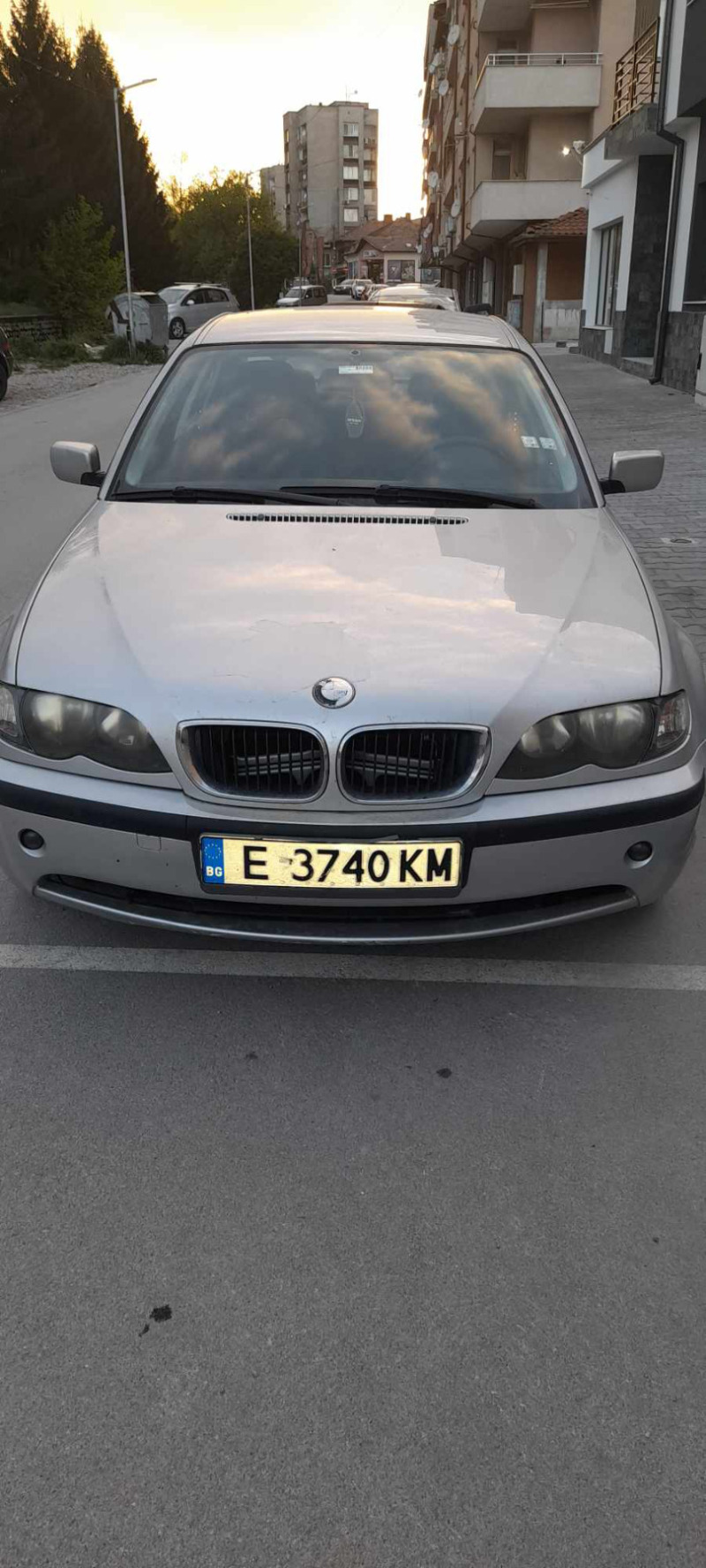 BMW 320, снимка 1 - Автомобили и джипове - 45513248