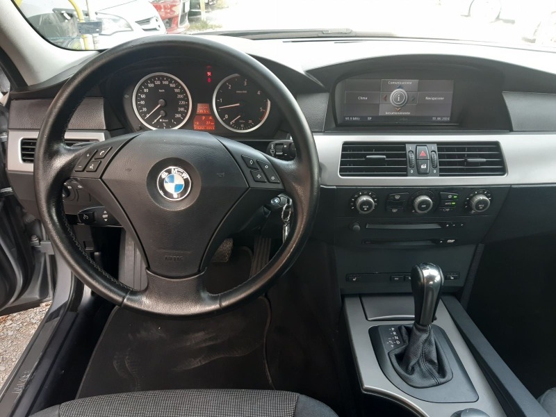 BMW 525 525-177c.c. Automatic-Седан, снимка 11 - Автомобили и джипове - 46304964