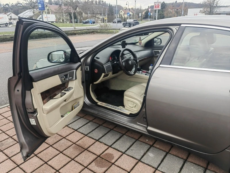 Jaguar Xf 3.0d, снимка 5 - Автомобили и джипове - 47284699