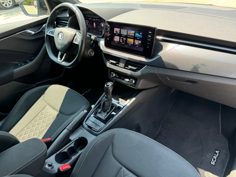 Skoda Scala 1.6 TDI Edition 1 * Camera* Panorama* Carplay* , снимка 9 - Автомобили и джипове - 47058653