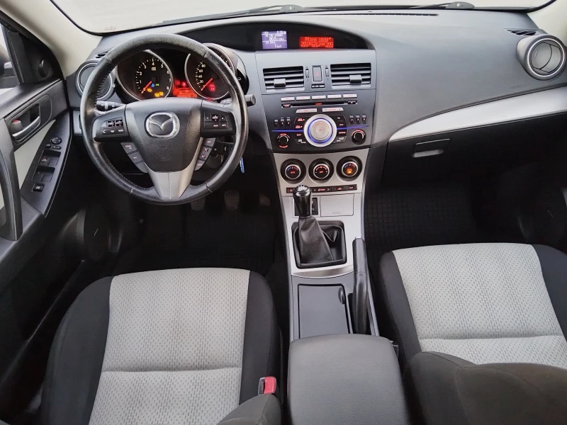 Mazda 3 1.6i 105h.p * BOSSE* 155000KM., снимка 12 - Автомобили и джипове - 47723363