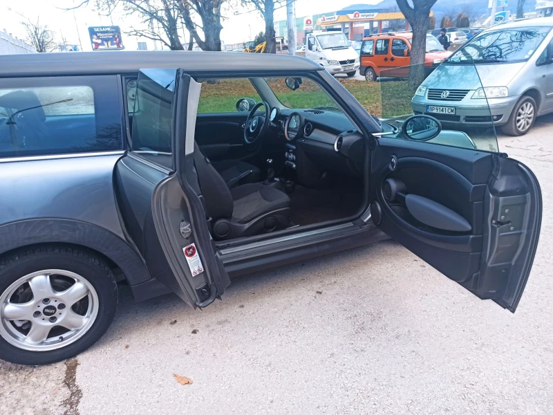 Mini Clubman 1.6I, снимка 8 - Автомобили и джипове - 48336374