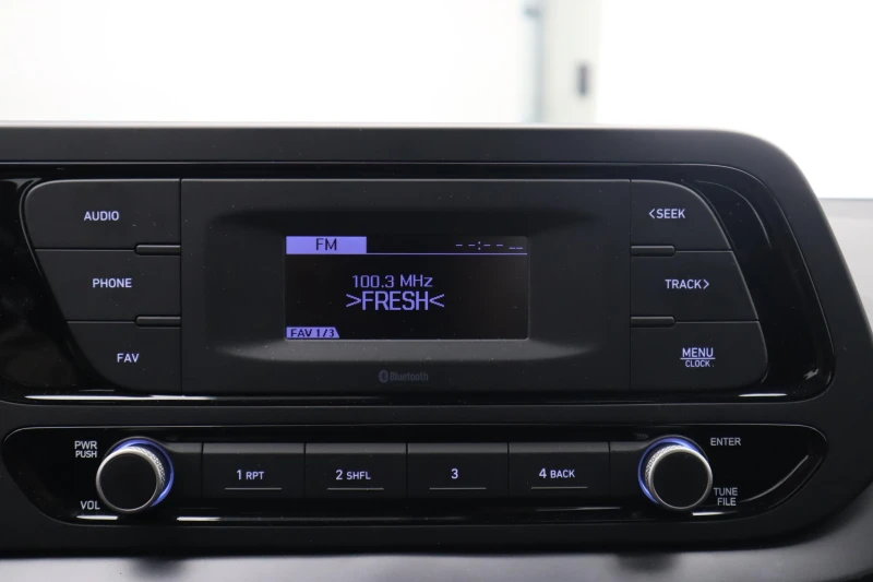 Hyundai I20 LANE ASSIST/АВТОМАТИК, снимка 13 - Автомобили и джипове - 52650988