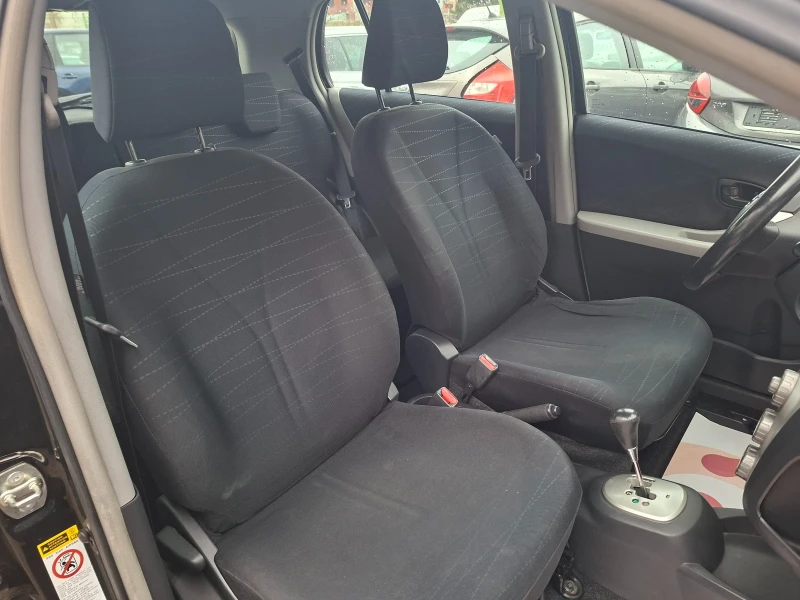 Toyota Yaris 1.4D4D* AUTOMATIC* , снимка 12 - Автомобили и джипове - 53054547