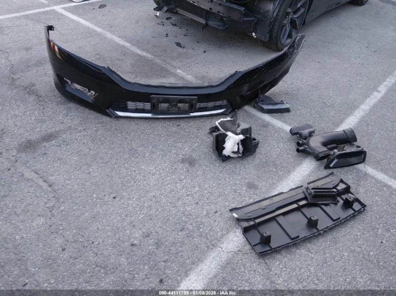 Honda Accord 2.4L I-4 DI, DOHC, VVT, 189HP Front Wheel Drive, снимка 4 - Автомобили и джипове - 53284858