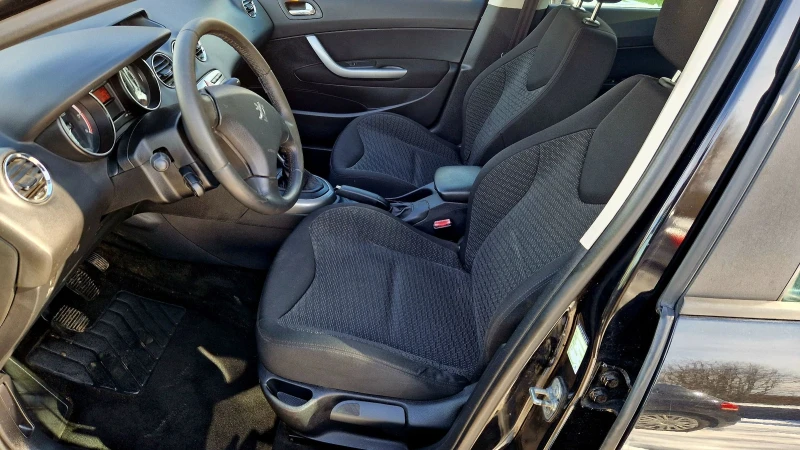Peugeot 308 1.6 HDI , снимка 6 - Автомобили и джипове - 53562894