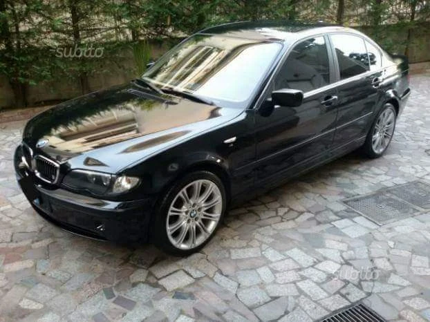 BMW 330