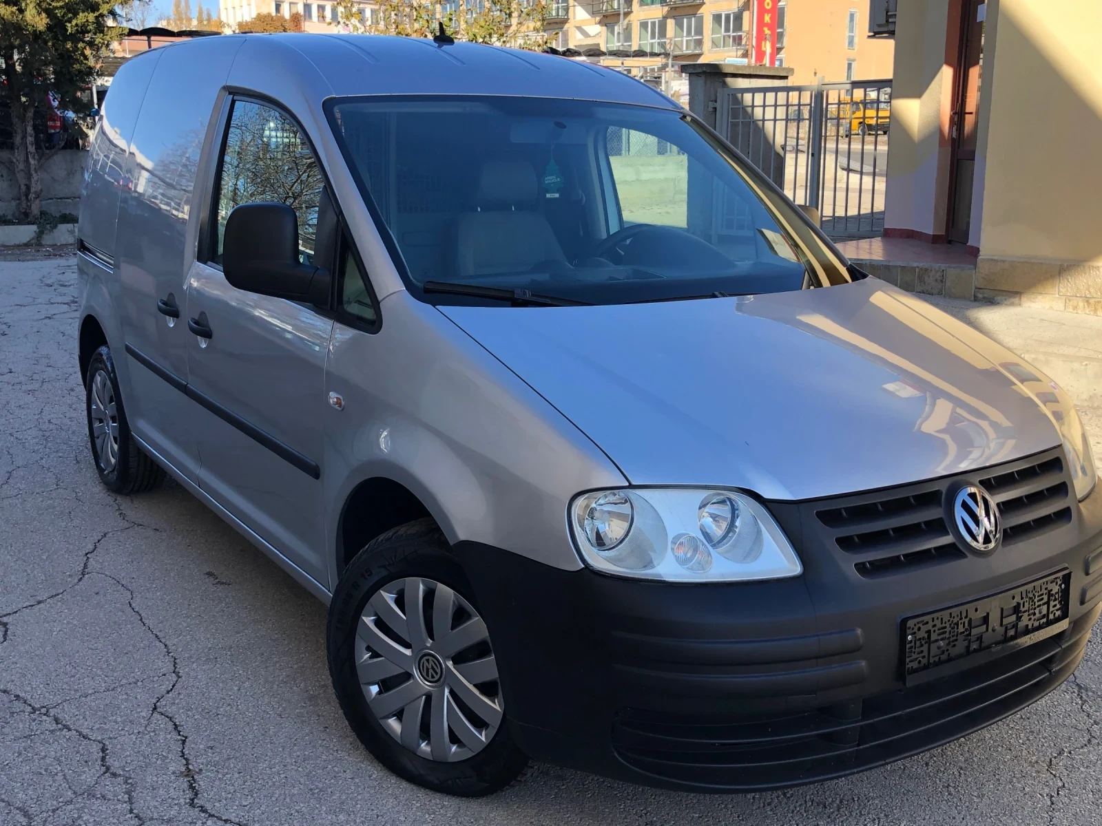 VW Caddy 2.0SDI KLIMATIK  - изображение 2