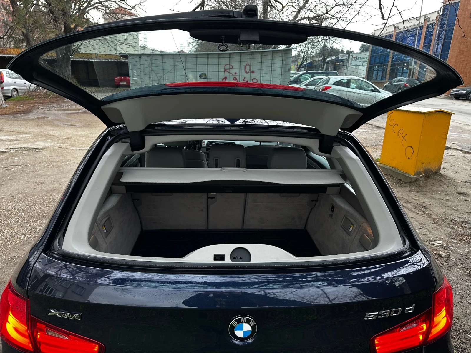 BMW 530 BMW 530 D XDRIVE | Mobile.bg   11