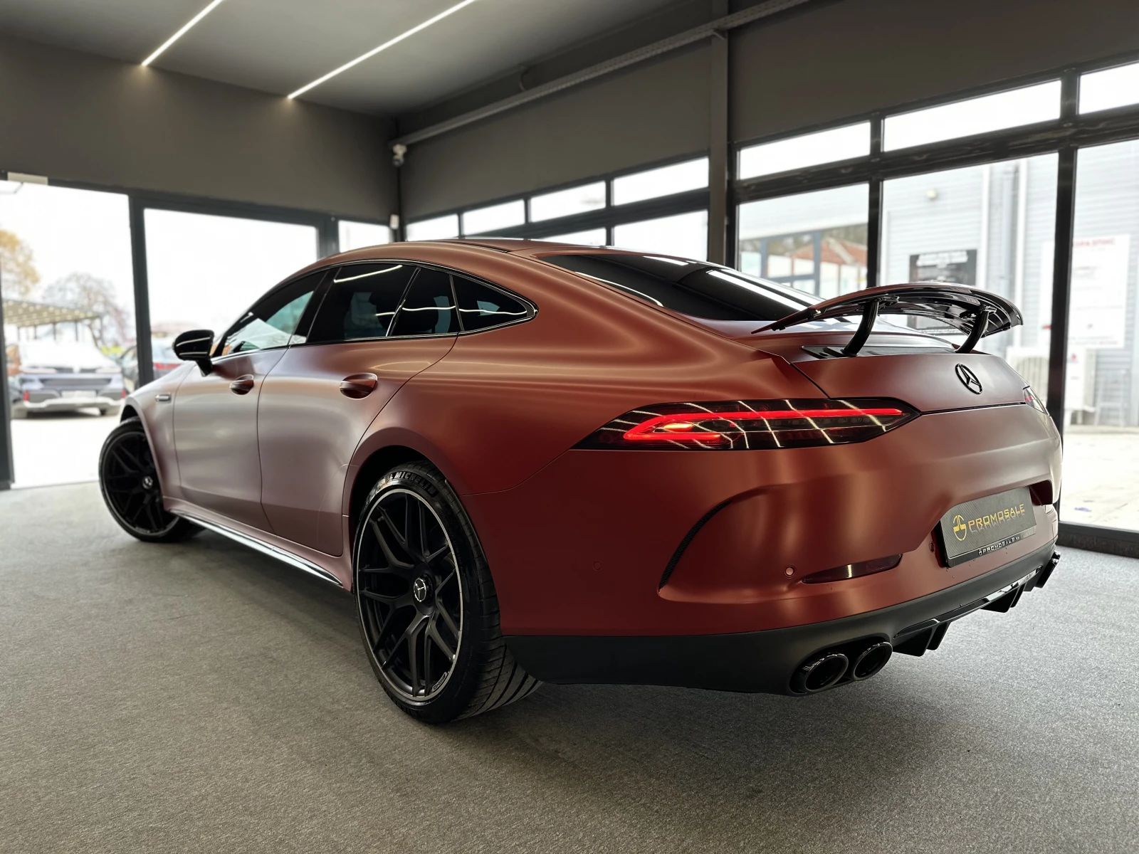 Mercedes-Benz GT 53* AMG* 4Matic+ * Лизинг*  - изображение 5