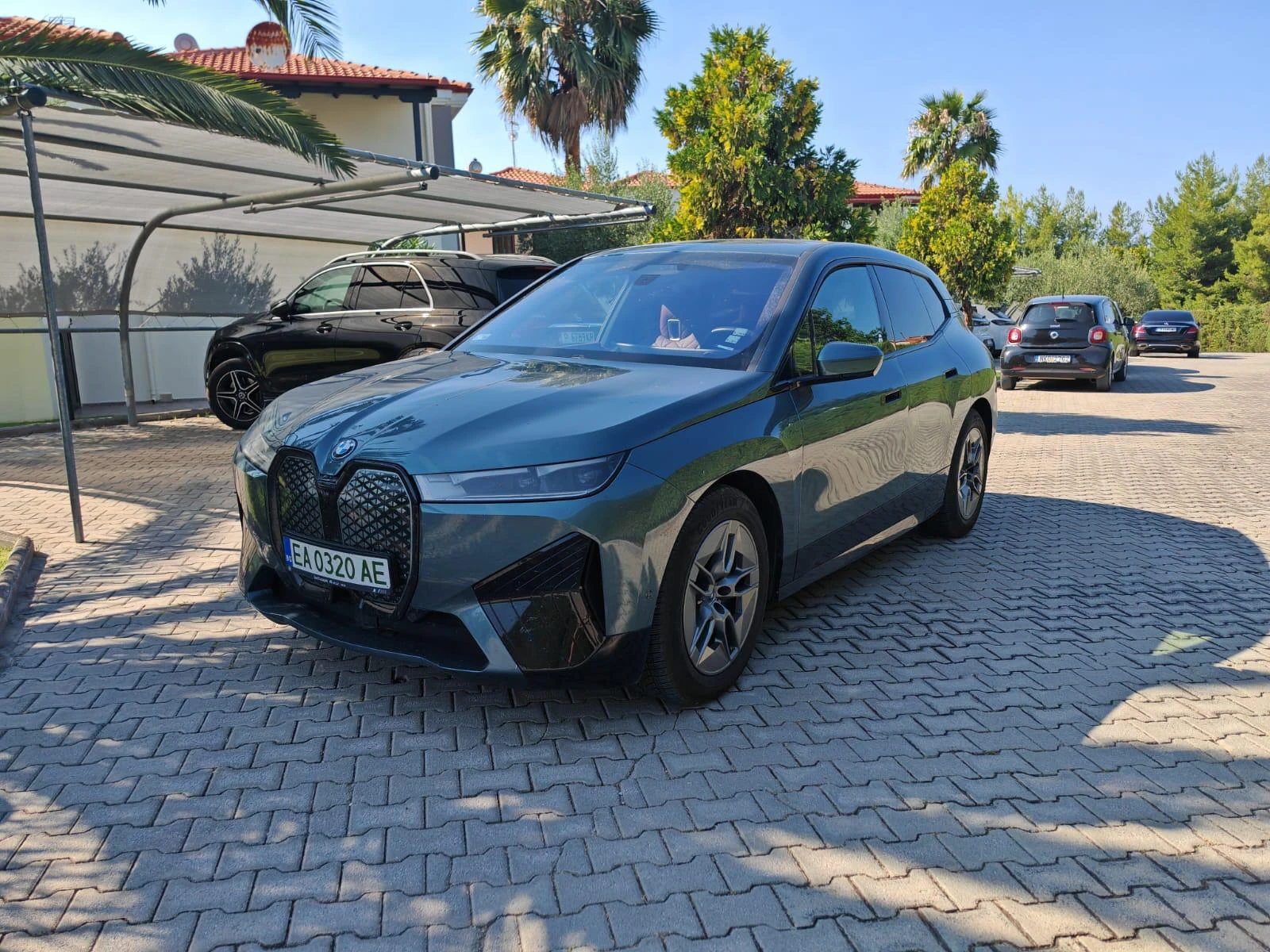 BMW iX xDrive40  | Mobile.bg   1