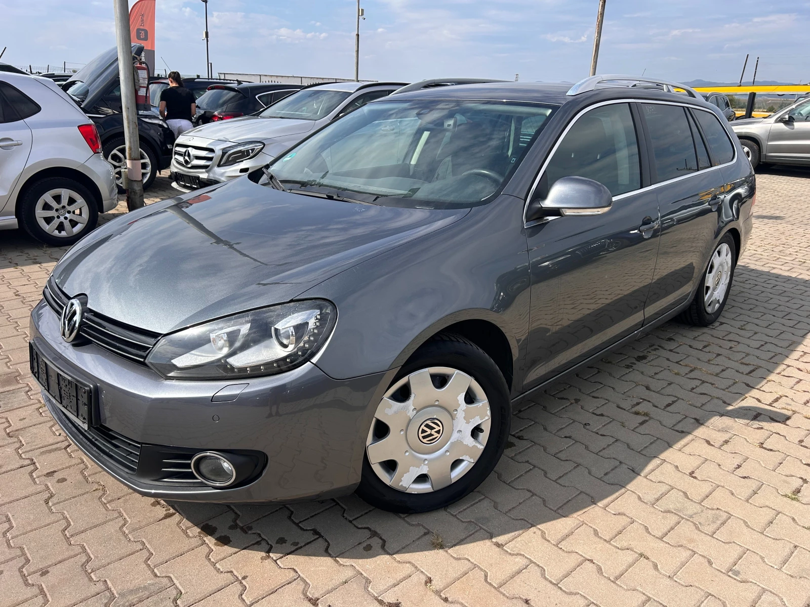 VW Golf 1.6TDI AVTOMAT/NAVI EURO 5 | Mobile.bg   1
