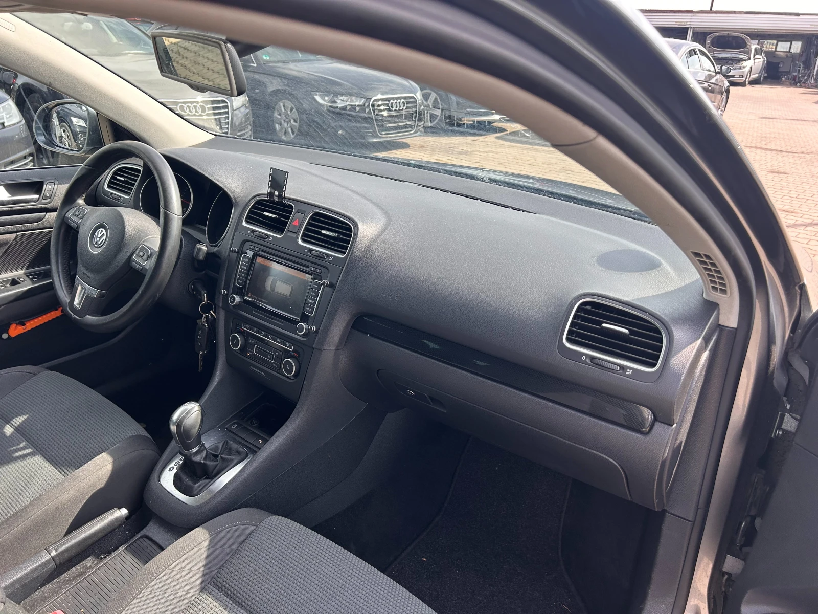 VW Golf 1.6TDI AVTOMAT/NAVI EURO 5 - изображение 10