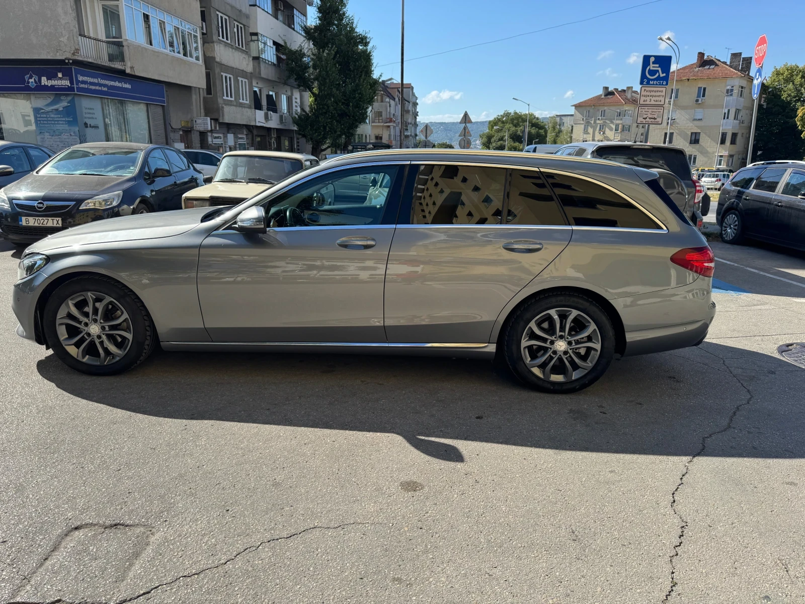 Mercedes-Benz C 200  - изображение 8