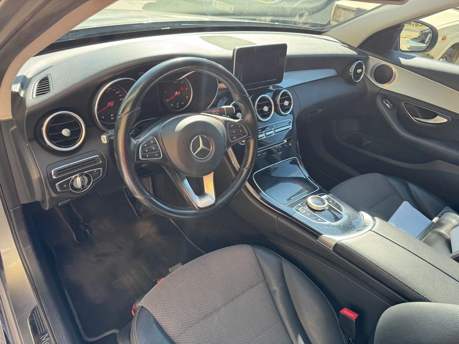 Mercedes-Benz C 200  - изображение 7
