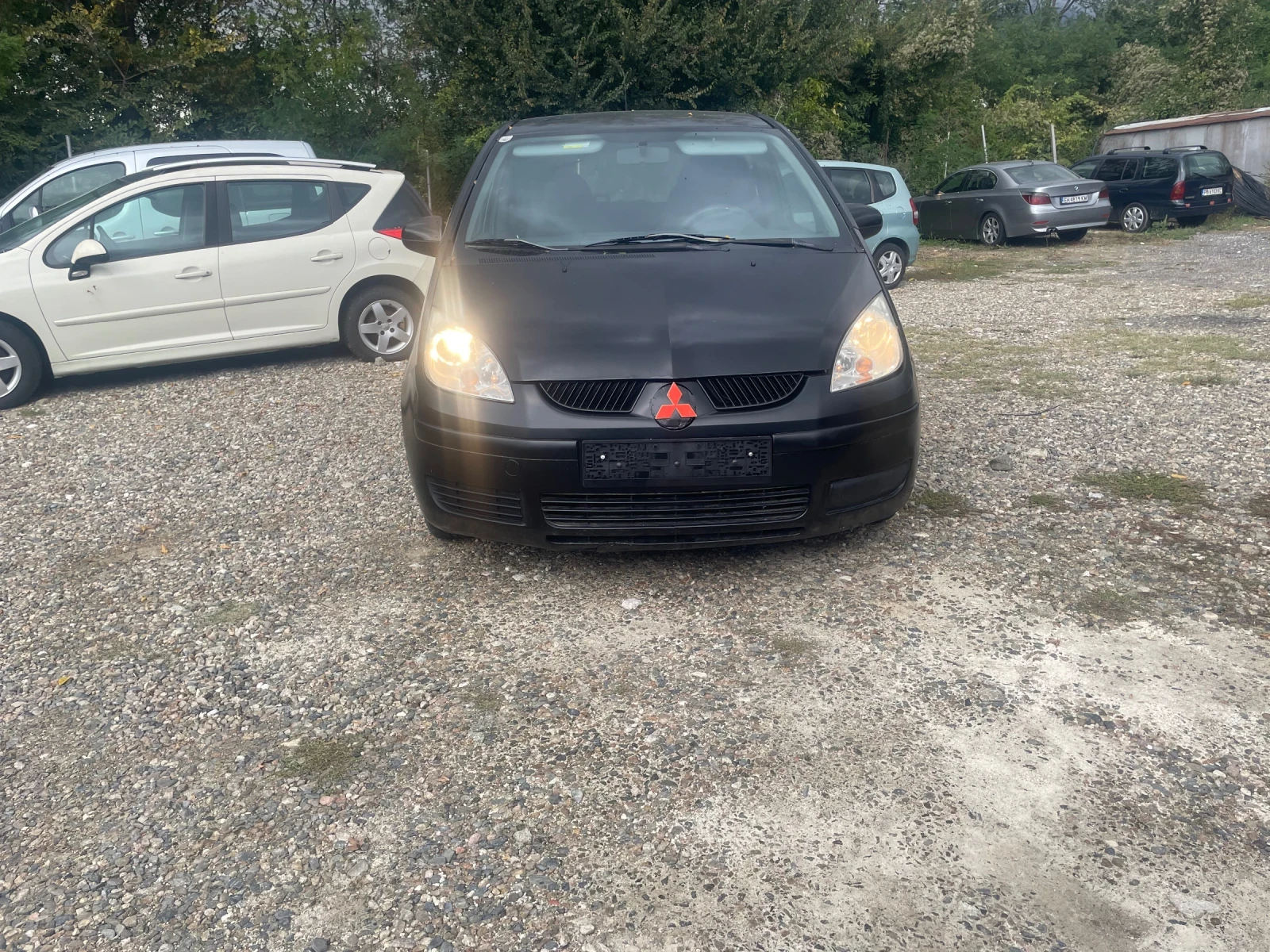 Mitsubishi Colt 1.1i  - изображение 8