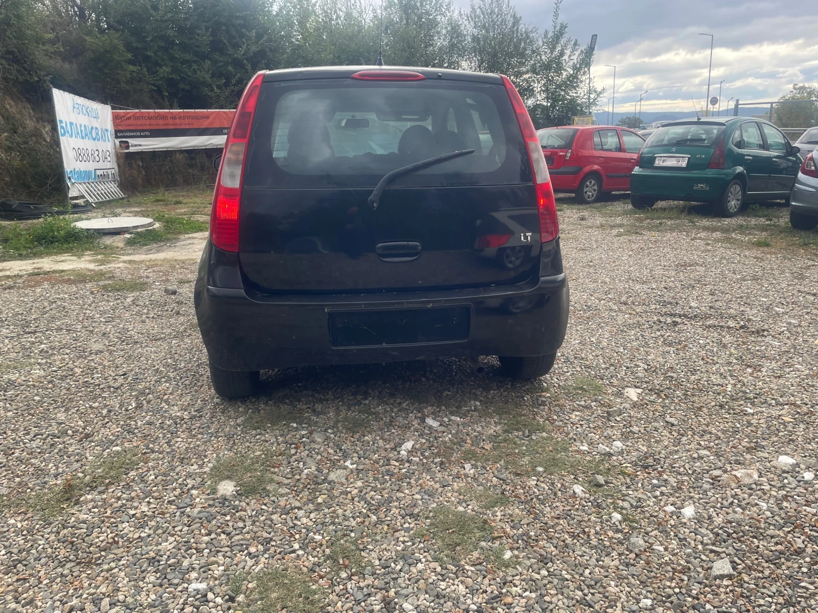 Mitsubishi Colt 1.1i  - изображение 4