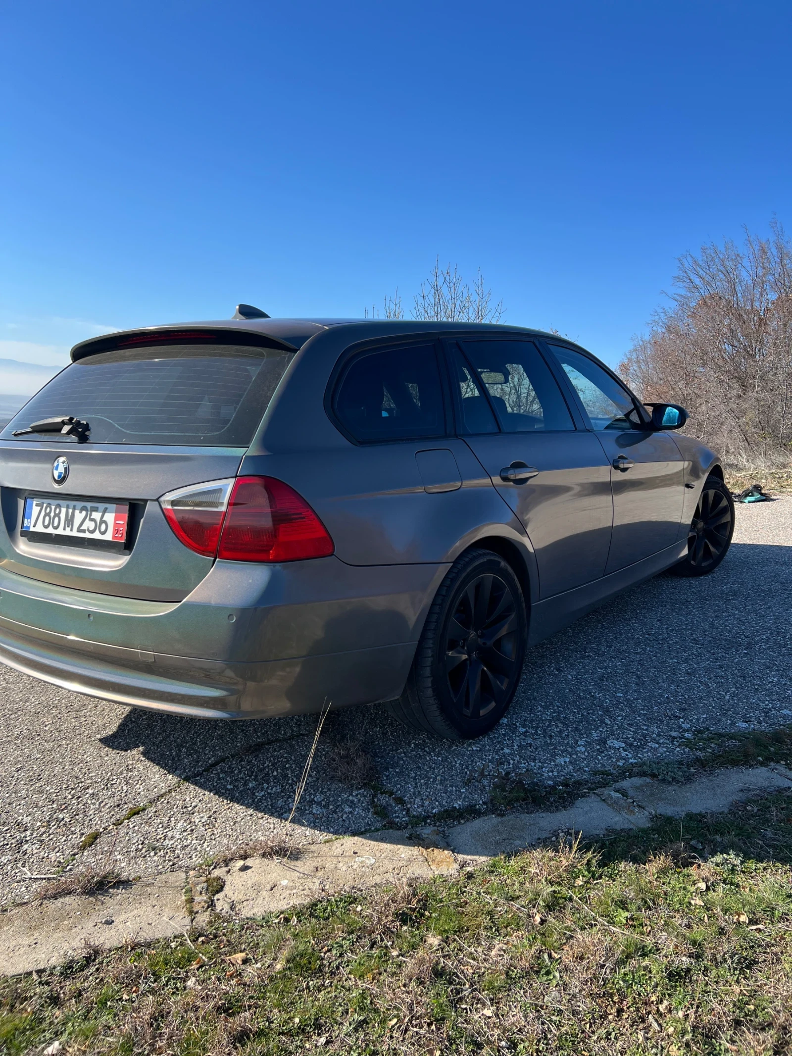 BMW 320 E91 - изображение 4