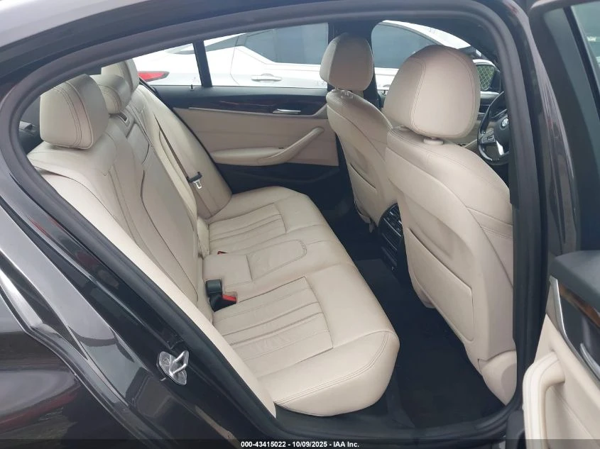 BMW 530 2.0L I-4 DI, DOHC, VVT, TURBO, 248HP Rear Wheel | Mobile.bg � ����������� 13
