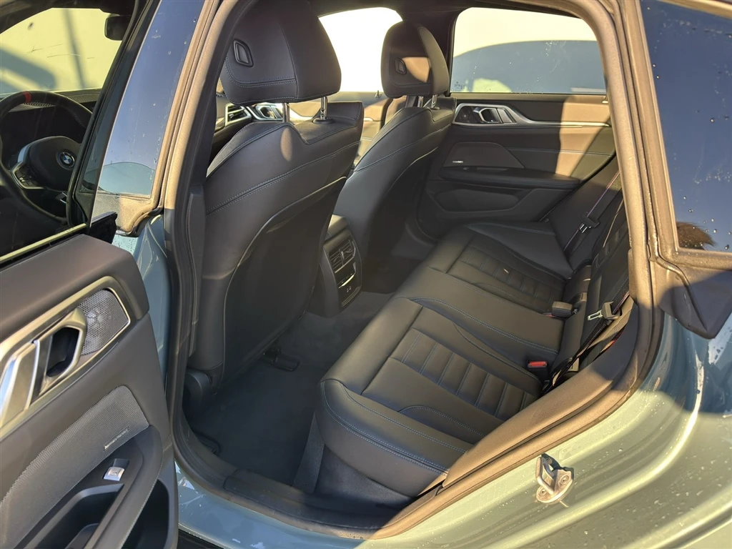 BMW i4 M50 xDrive Гран Купе - изображение 10