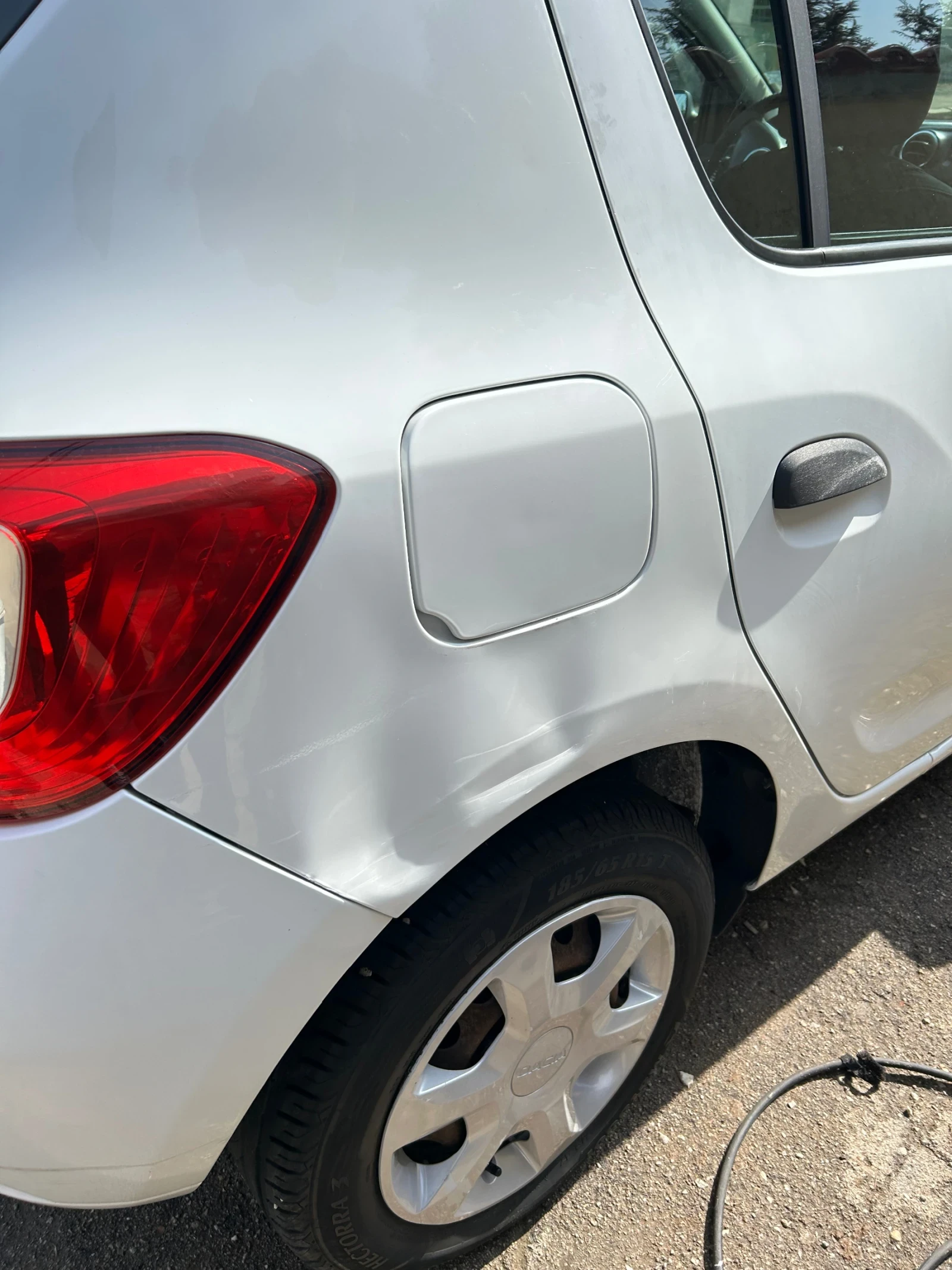 Dacia Sandero Dacia Sandero 1.2 75HP, снимка 5 - Автомобили и джипове - 53755071