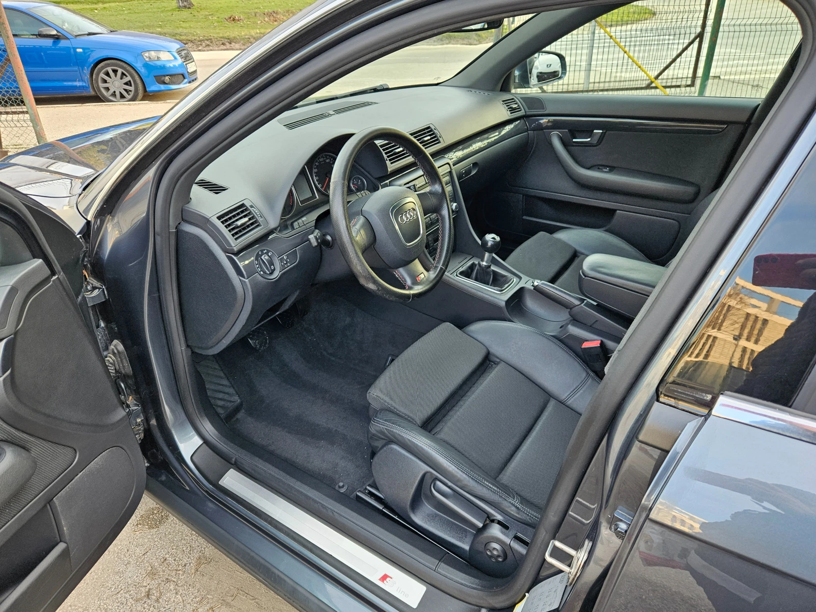 Audi A4 2.0 170kc S line+ , снимка 7 - Автомобили и джипове - 53883420