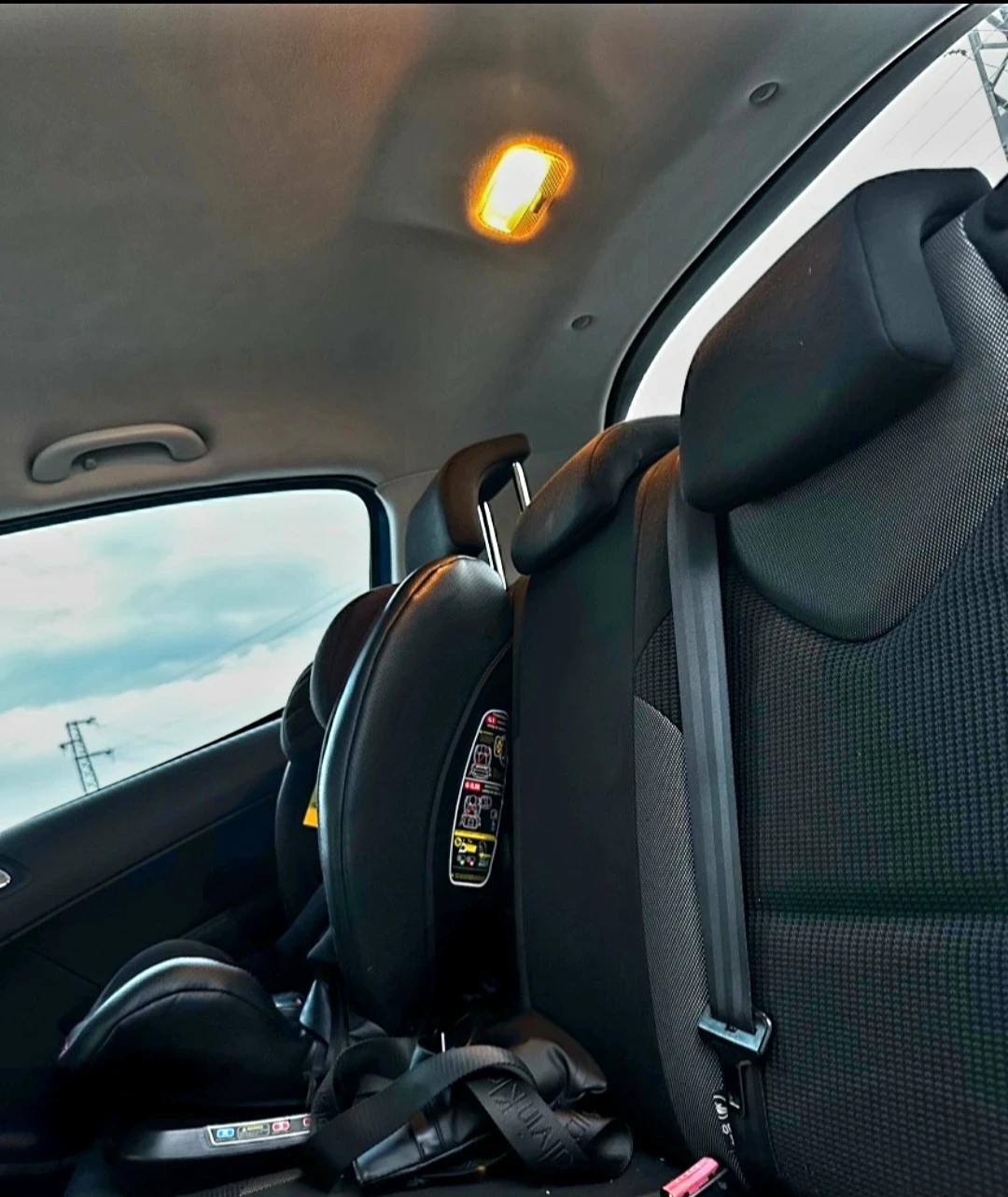 Peugeot 308 2.0 HDI, 6скорости, хечбек, снимка 12 - Автомобили и джипове - 54528391