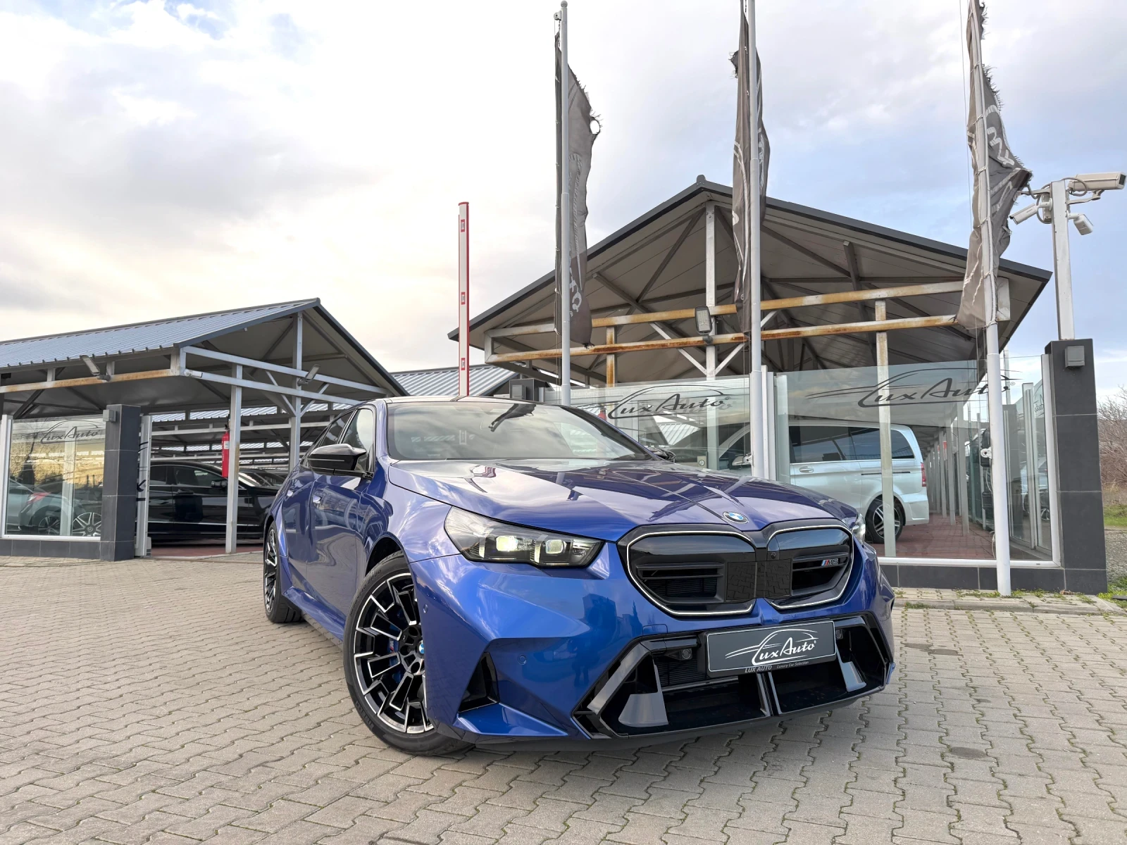 BMW M5, снимка 2 - Автомобили и джипове - 54672117