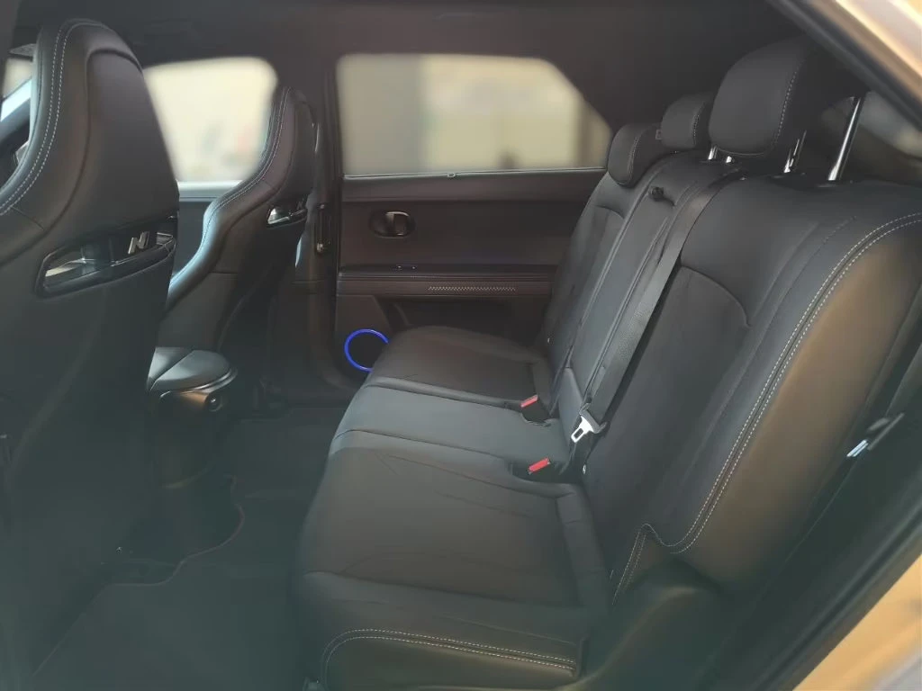 Hyundai Ioniq 5 4X4/609HP/84kWh/N-PERFORMANCE/HUD/360/KLESS/477z, снимка 12 - Автомобили и джипове - 54865005