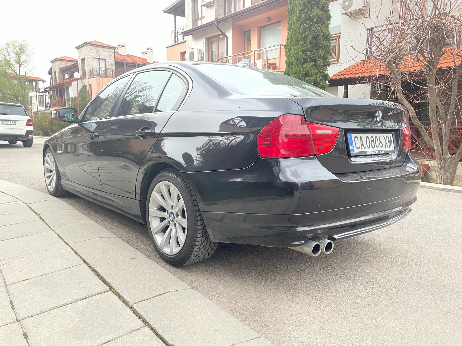 BMW 325 325D Facelift, снимка 8 - Автомобили и джипове - 54946785