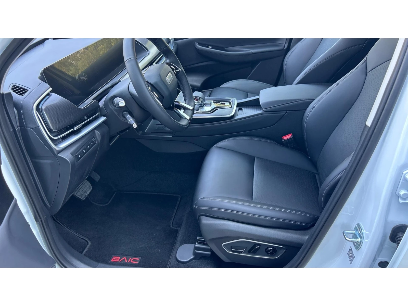 BAIC X75 Турбо, Наличен!, Месечна вноска от 350  , снимка 13 - Автомобили и джипове - 55119480