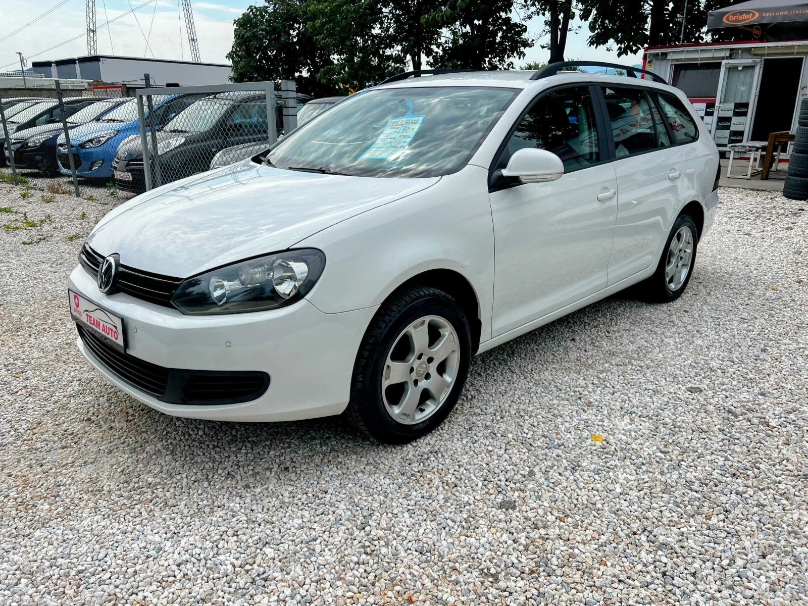 VW Golf VI-TDI SWISS EDITION 6-SPEED 4X4, снимка 2 - Автомобили и джипове - 55129487
